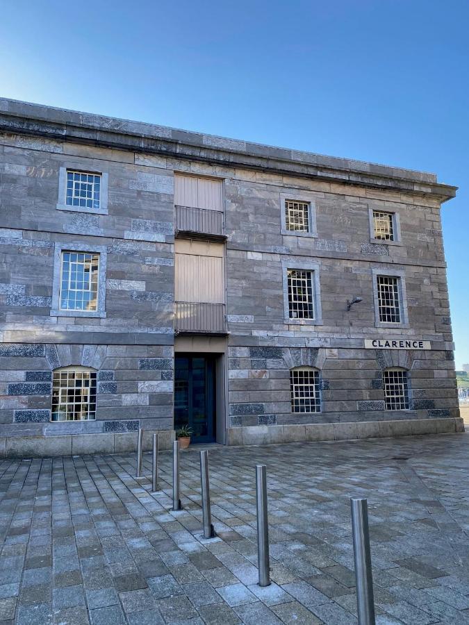 Buckingham Place At The Royal William Yard Плаймаут Экстерьер фото